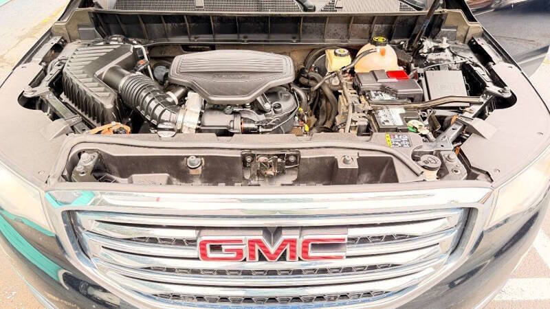 2017 GMC Acadia SLT-1