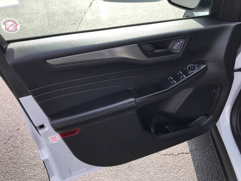 2025 Ford Escape Active