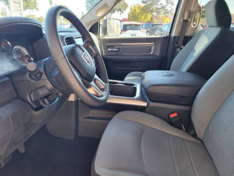 2023 RAM 1500 Classic SLT