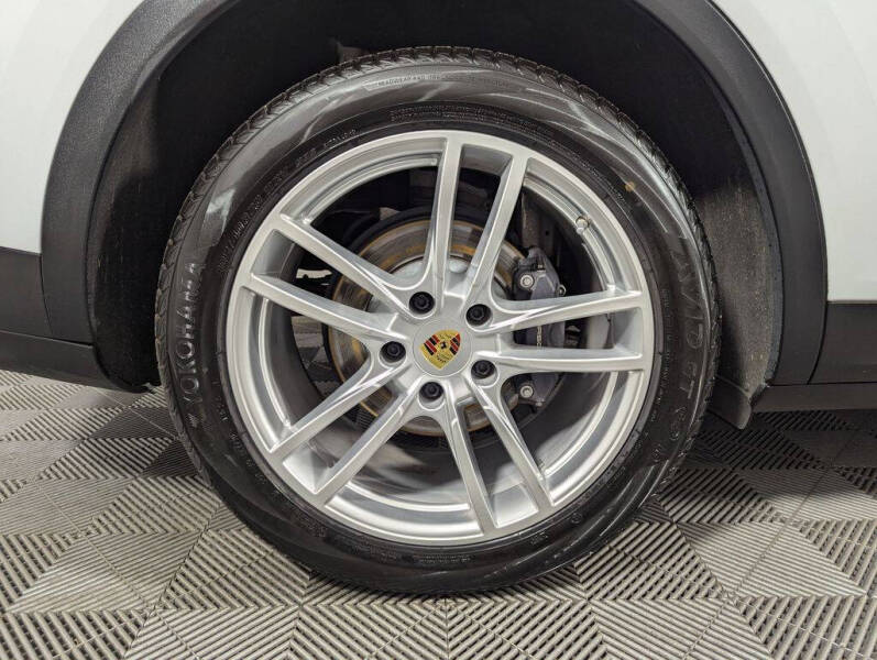 2022 Porsche Cayenne