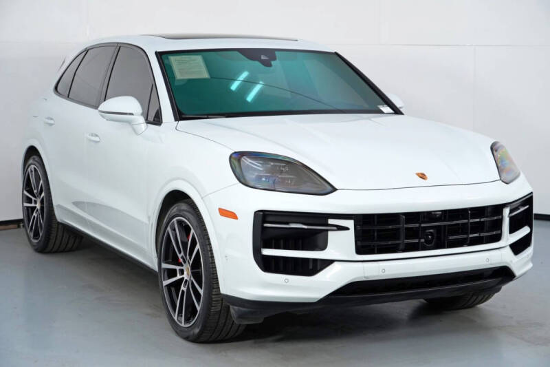2024 Porsche Cayenne S