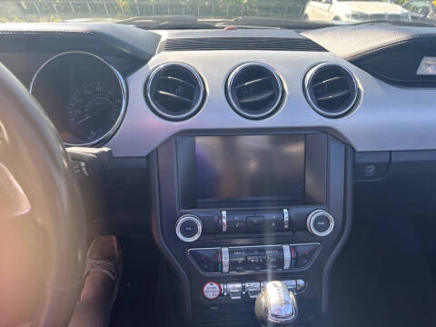 2015 Ford Mustang EcoBoost Premium