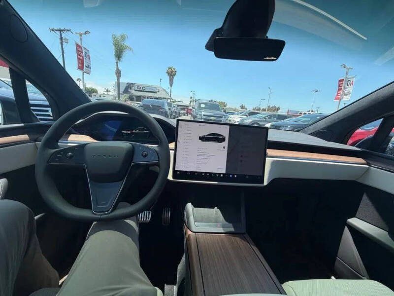 2026 Tesla Model X