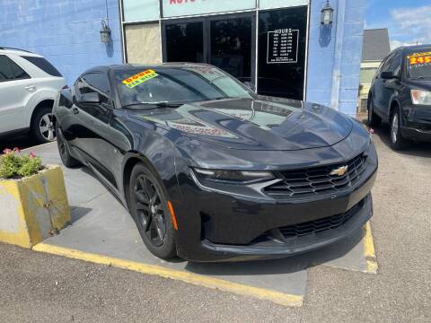 2019 Chevrolet Camaro for sale at Ideal Cars in Hamilton OH