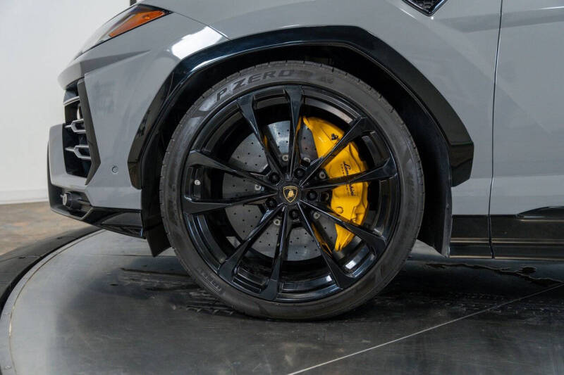 2019 Lamborghini Urus