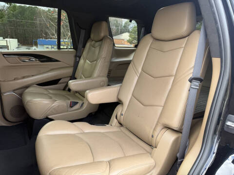 2019 Cadillac Escalade Platinum