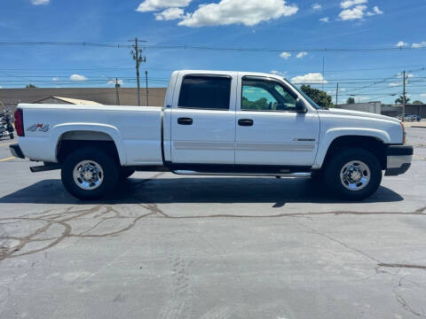 2004 Chevrolet Silverado 2500HD LS