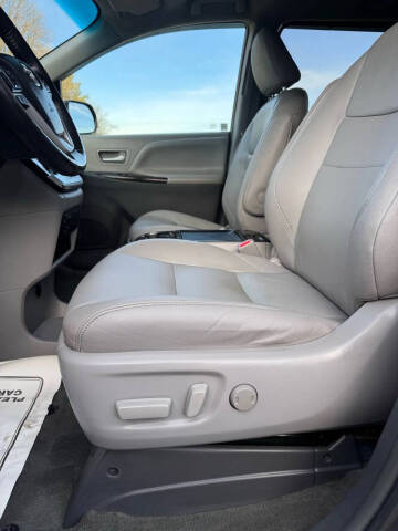 2017 Toyota Sienna