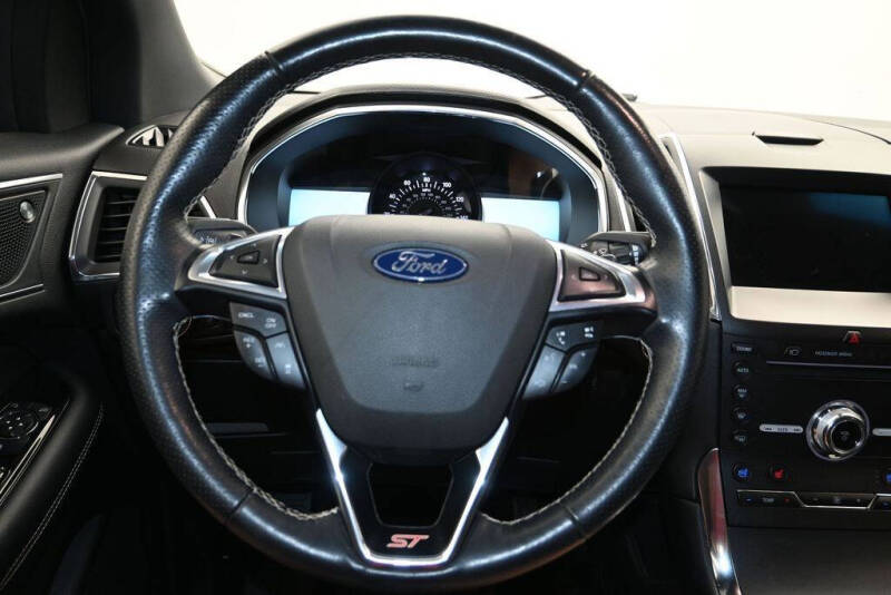 2019 Ford Edge ST