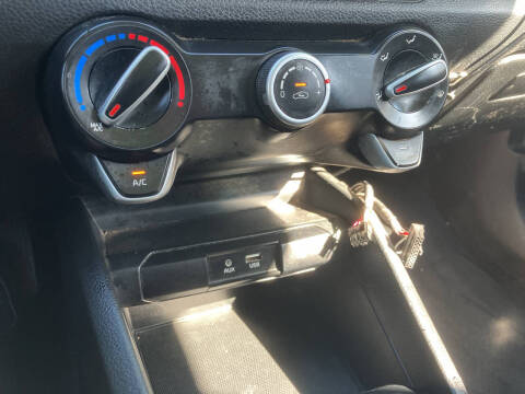 2018 Kia Rio 5-Door LX