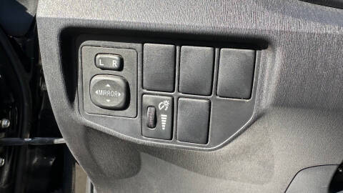 2015 Toyota Prius Three