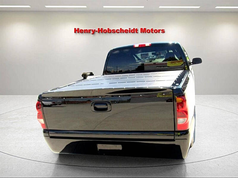 2004 Chevrolet Silverado 1500 SS