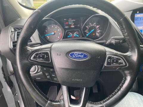 2019 Ford Escape SEL