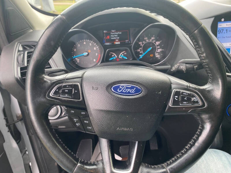 2019 Ford Escape SEL