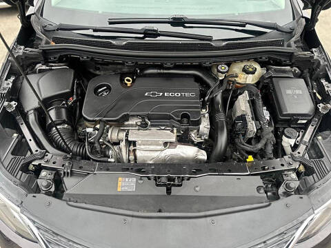 2017 Chevrolet Cruze LT Auto