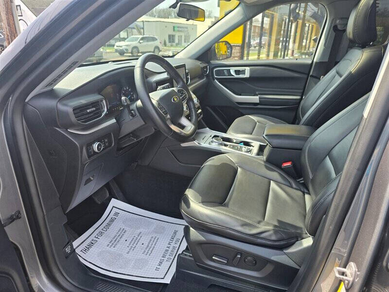 2022 Ford Explorer XLT