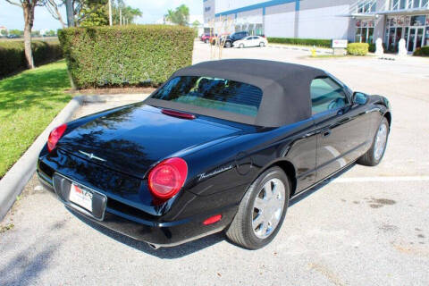2002 Ford Thunderbird Deluxe