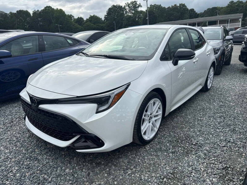 2026 Toyota Corolla Hatchback SE