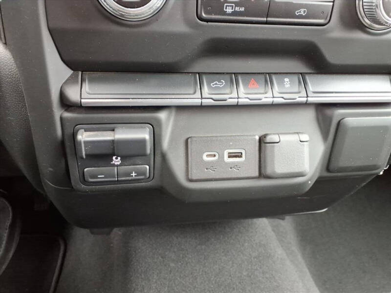 2023 GMC Sierra 3500HD