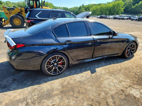 2023 BMW M5