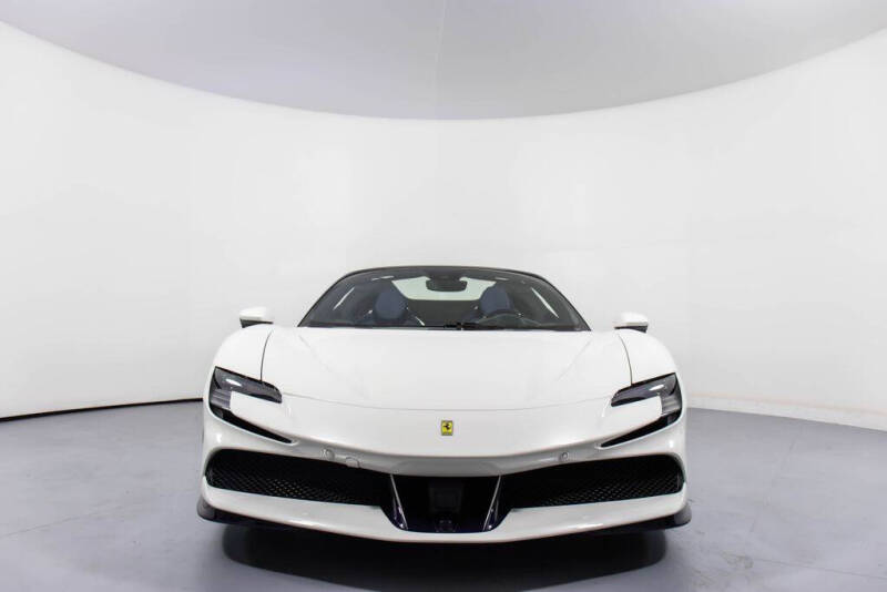 2022 Ferrari SF90 Spider
