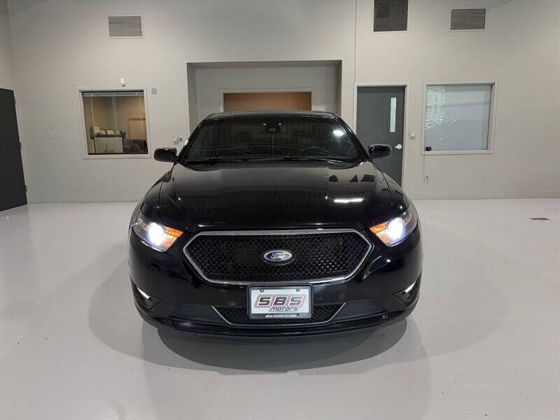 2016 Ford Taurus SHO