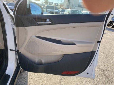 2018 Hyundai Tucson SE