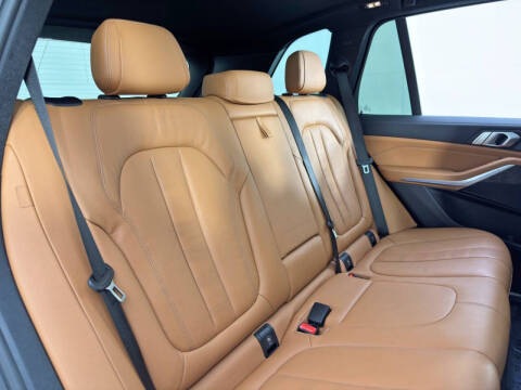 2022 BMW X5 xDrive45e