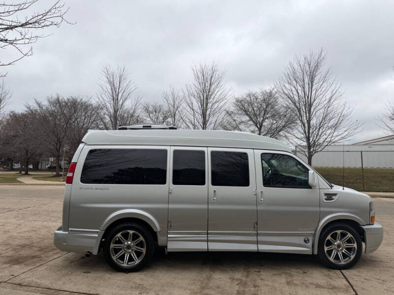 2017 Chevrolet Express 2500