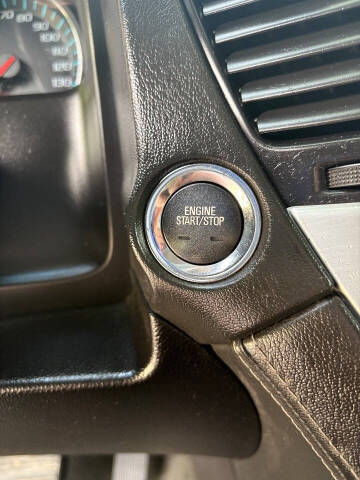 2017 GMC Yukon XL SLT