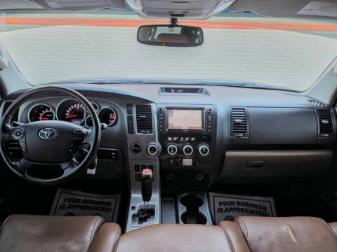 2013 Toyota Sequoia Platinum