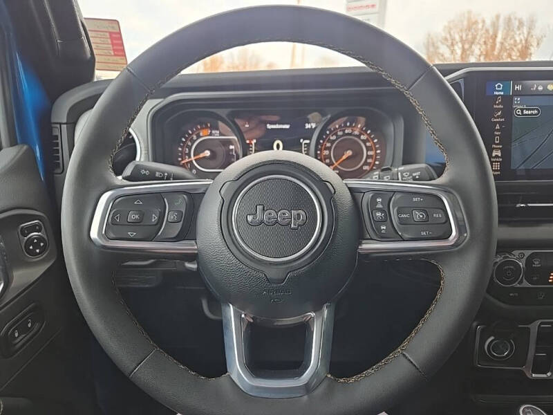 2024 Jeep Wrangler Sahara