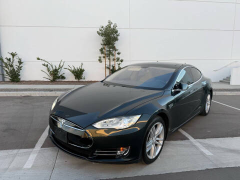 2013 Tesla Model S for sale at DOSKI MOTORS INC in San Diego CA