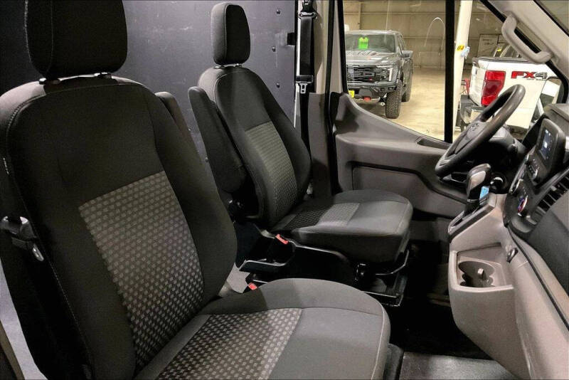 2023 Ford Transit