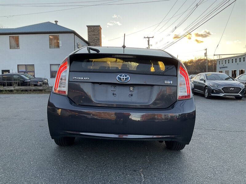 2012 Toyota Prius Three