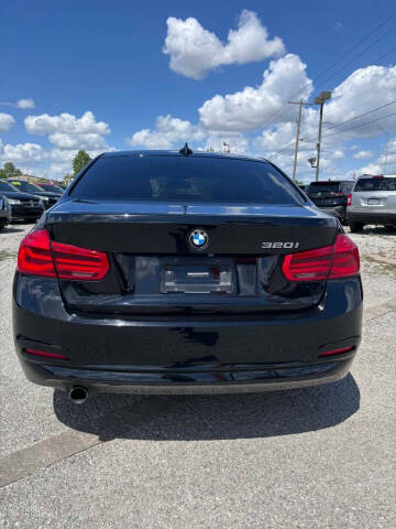 2018 BMW 3 Series 320i