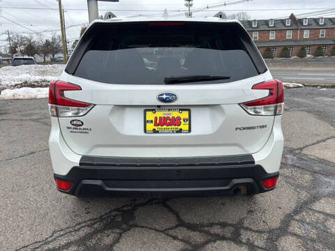 2023 Subaru Forester Premium