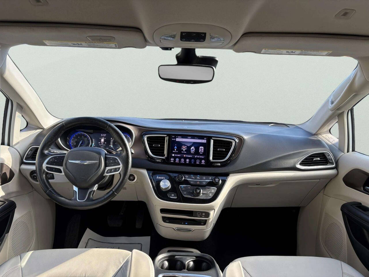 ChryslerPacifica25