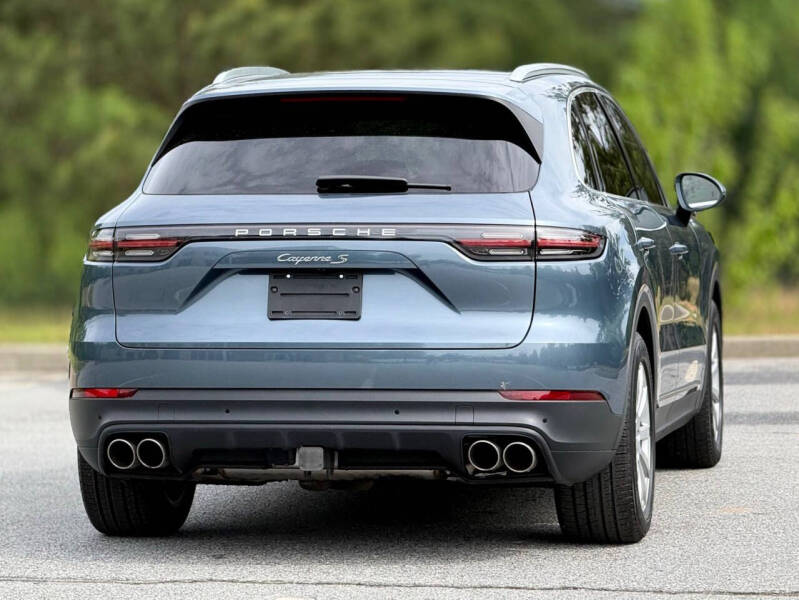 2019 Porsche Cayenne S