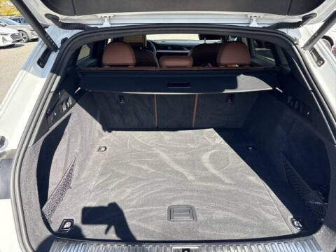 2024 Audi Q8 e-tron quattro Premium