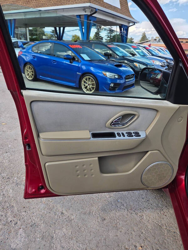 2005 Mercury Mariner