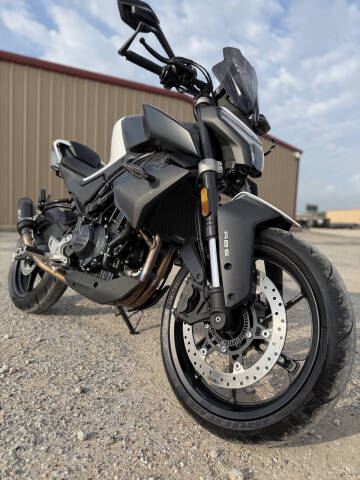 2024 CFMoto 450NK