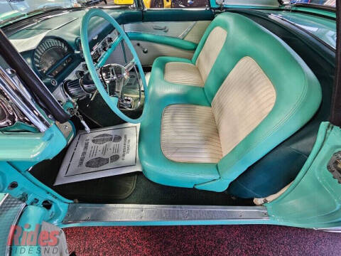 1955 Ford Thunderbird