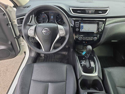 2015 Nissan Rogue SL