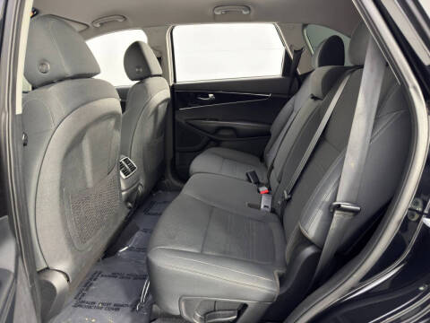 2020 Kia Sorento S V6