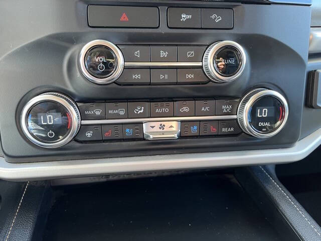 2023 Ford Expedition MAX XLT