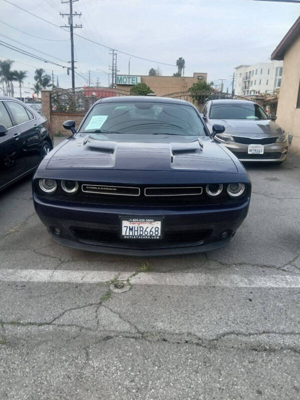 2015 Dodge Challenger SXT