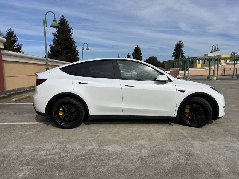 2022 Tesla Model Y Long Range