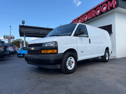 2022 Chevrolet Express 2500