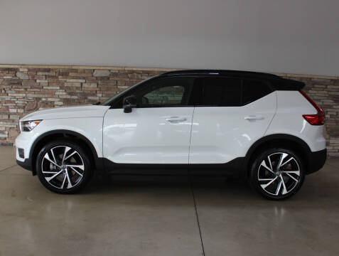 2022 Volvo XC40 for sale at Bud & Doug Walters Auto Sales in Kalamazoo MI